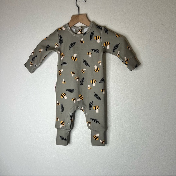 sookibaby Other - SookiBaby Bee Print Kids One Piece 9-12M